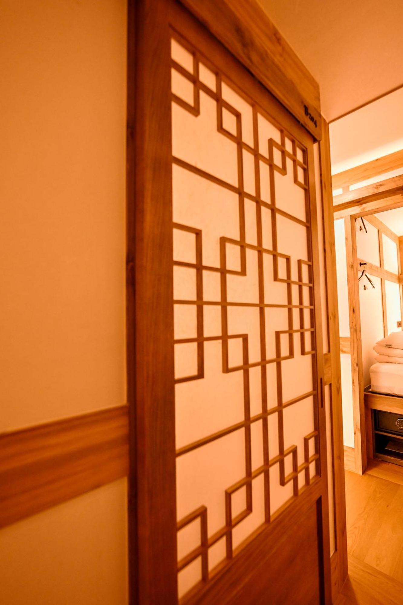 Hanok Hotel Daam Seoul Exterior photo