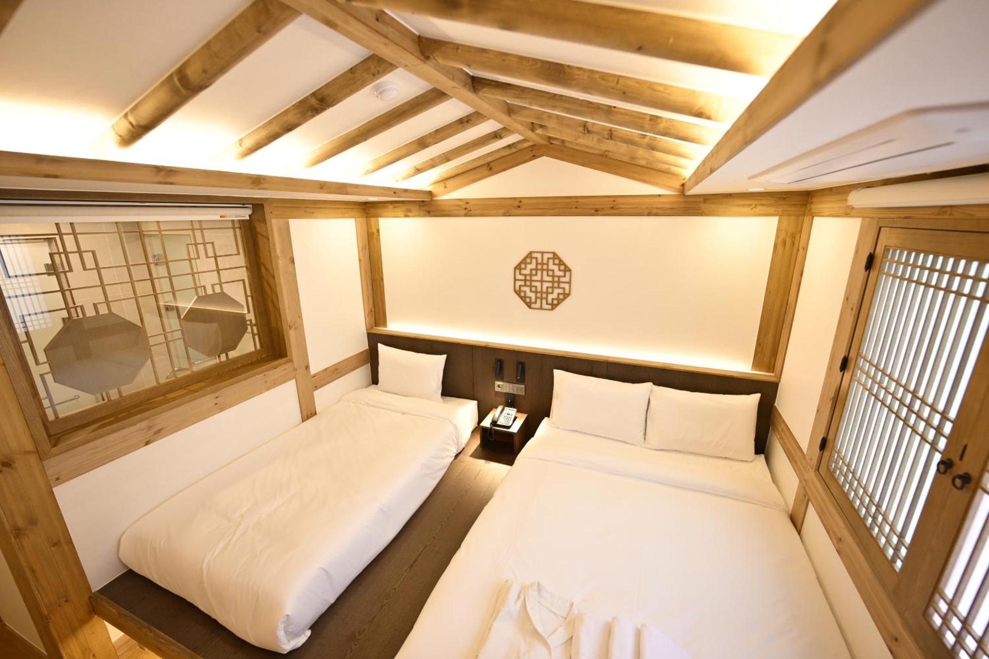 Hanok Hotel Daam Seoul Exterior photo